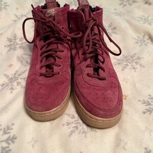 Nike “The force Female Maroon High-Top Sneakers with Tan Soles
